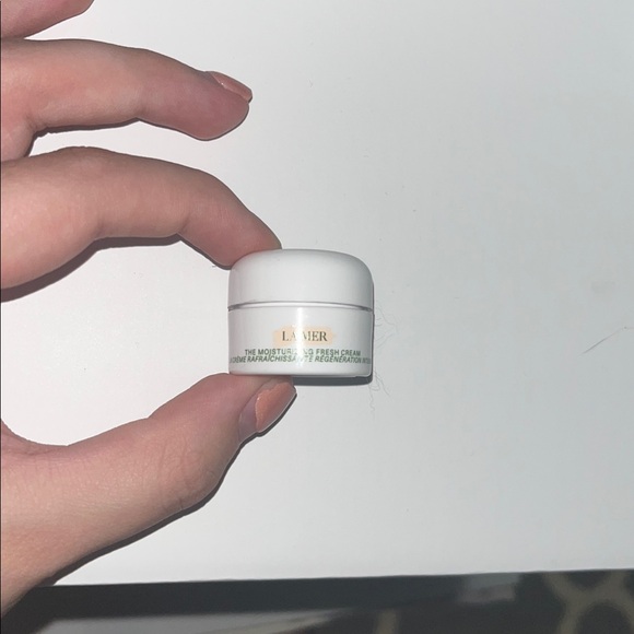 La Mer Bundle:ConcentrateSerum/RevitalizingHydratingSerum/MoisturizingFreshCream - Picture 10 of 10